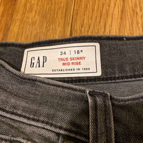 Gap True Skinny - Picture 4 of 4